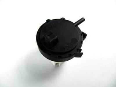 Датчик уровня воды (прессостат) для стиральной машины Whirlpool 481927129082